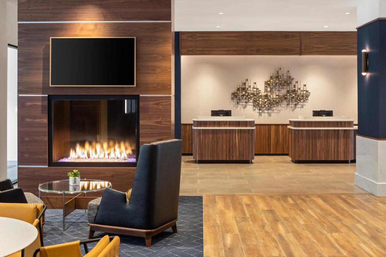 Courtyard By Marriott Owatonna Downtown Hotel Eksteriør billede